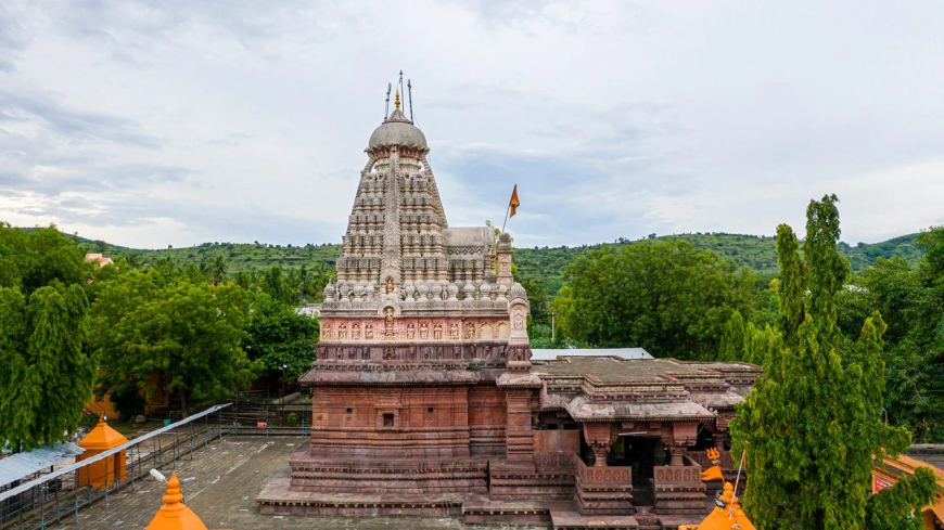 घृष्णेश्वर ज्योतिर्लिंग: भक्ति और प्रेम से प्रकट हुआ बारहवाँ ज्योतिर्लिंग