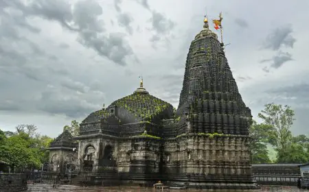 Trimbakeshwar Jyotirlinga: The Sacred Abode of Lord Shiva in Nashik
